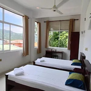  Maison d'hôtes Smile Hub -youth Hostel- Sri Lanka
