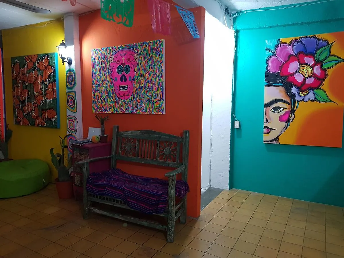 פוארטו ואלארטה Hostel Vallarta (Adults Only)